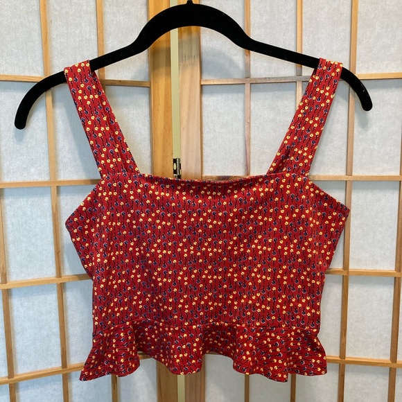 Crop Top - Picture 1 of 4